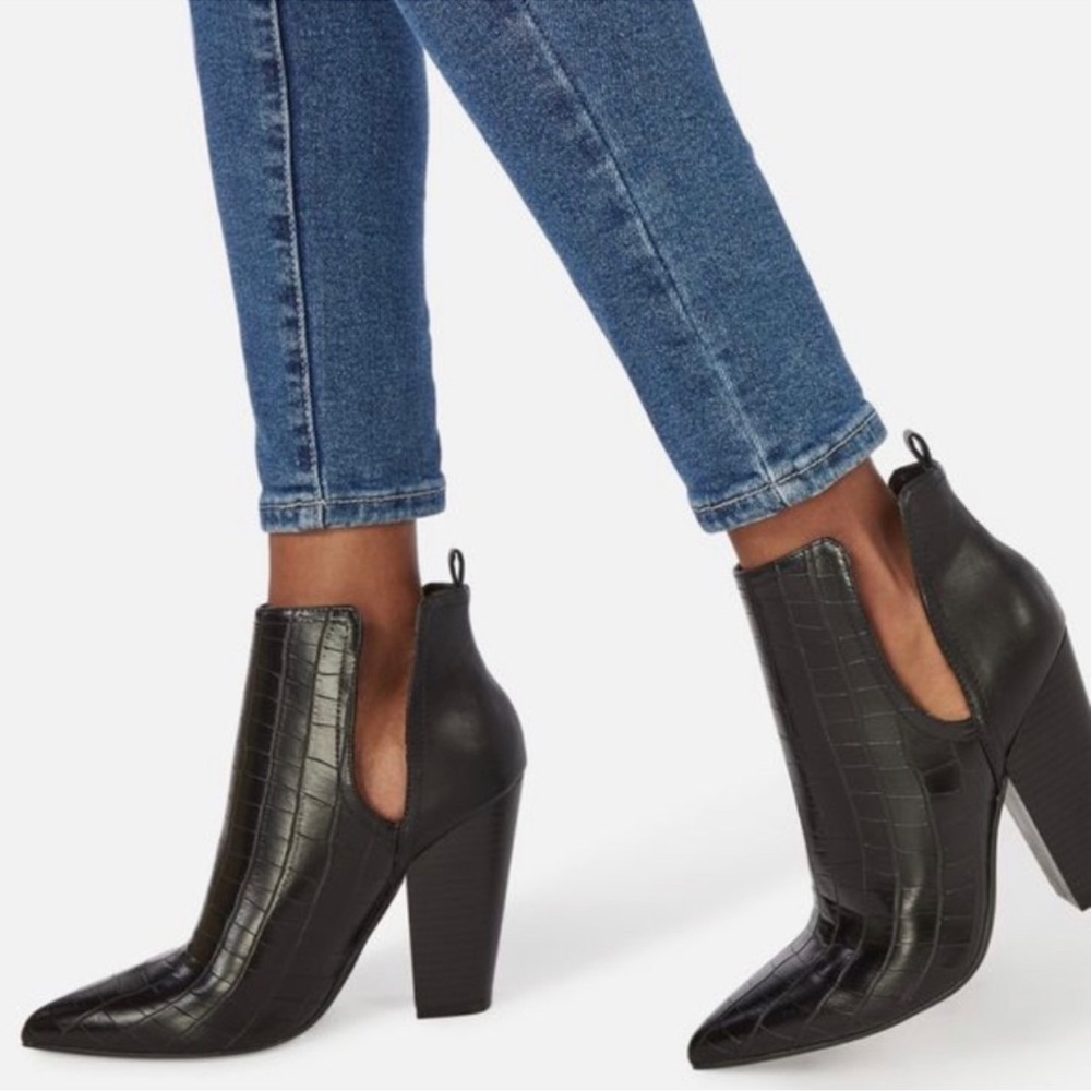 JUST FAB Old Towne Booties Size 9 NWOT - Picture 4 of 7